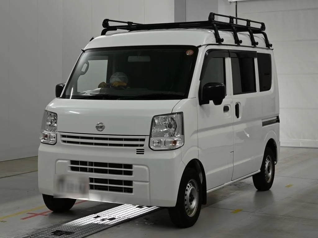 Nissan NV100 Clipper DR17V 2022